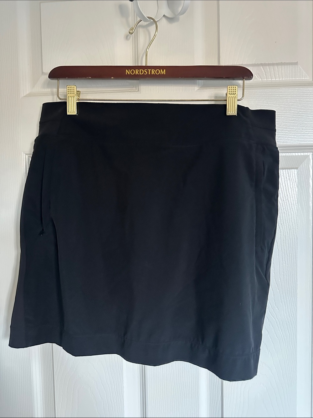 Athleta SoHo Skort Black Stretch Hiking Travel Lightweight Zip Pockets SZ 14